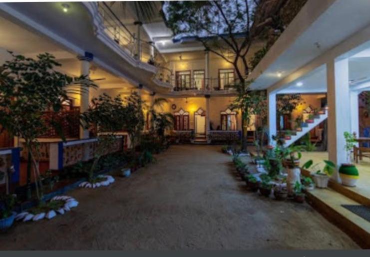 Sea Rock Beach Hotel Arugam Kudah Eksteriør bilde